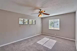 8786 NW 37th Cir, Gainesville, FL 32653 - Photo 15
