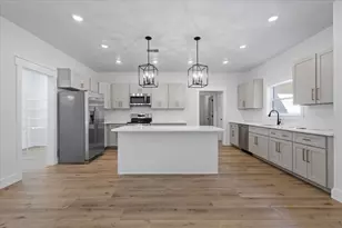 9140 Dorie Dr, Fanning Springs, FL 32693 - Photo 15