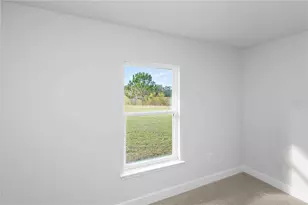 483 SW Bellflower Dr, Lake City, FL 32024 - Photo 5