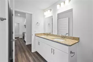 483 SW Bellflower Dr, Lake City, FL 32024 - Photo 7