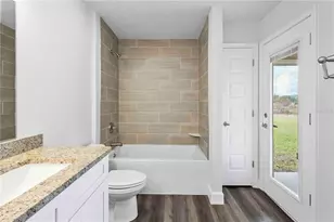 483 SW Bellflower Dr, Lake City, FL 32024 - Photo 9