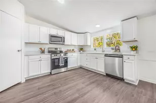 13907 NE 180th St, Waldo, FL 32694 - Photo 9