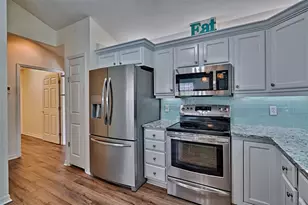 10605 NW 32nd Pl, Gainesville, FL 32606 - Photo 9