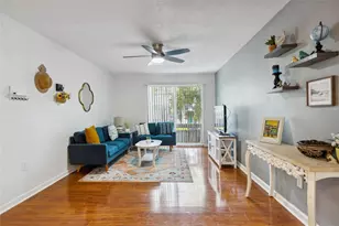 1700 SW 16th Ct, Gainesville, FL 32608 - Photo 5