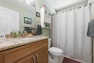 27471 NW 173rd Terrace, Alachua, FL 32615 - Photo 17