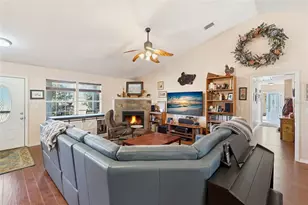 27471 NW 173rd Terrace, Alachua, FL 32615 - Photo 5