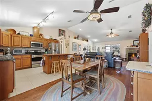 27471 NW 173rd Terrace, Alachua, FL 32615 - Photo 9
