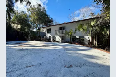 111 SW 23rd Terrace, Gainesville, FL 32607 - Photo 5