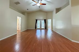 2131 NW 52nd Pl, Gainesville, FL 32605 - Photo 7