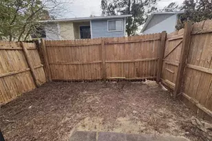 4009 SW 20th Ln, Gainesville, FL 32607 - Photo 17