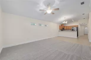 6083 NW 117th Pl, Alachua, FL 32615 - Photo 7