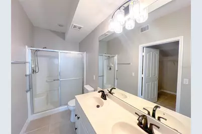 2211 NW 16th Terrace #2211, Gainesville, FL 32605 - Photo 13