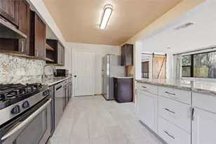 431 NW 32nd Ave, Gainesville, FL 32609 - Photo 9