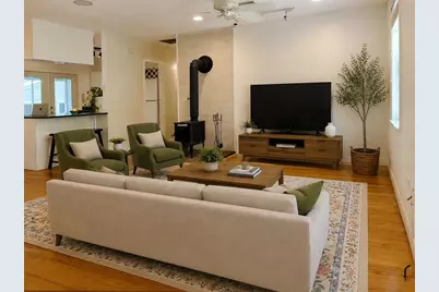 929 NE 7th Avenue, Gainesville, FL 32601 - Photo 3