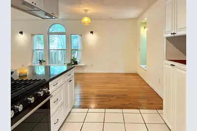 929 NE 7th Avenue, Gainesville, FL 32601 - Photo 9