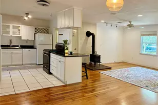 929 NE 7th Ave, Gainesville, FL 32601 - Photo 7