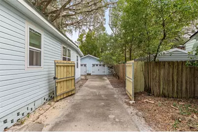 929 NE 7th Avenue, Gainesville, FL 32601 - Photo 41