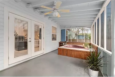 929 NE 7th Avenue, Gainesville, FL 32601 - Photo 21