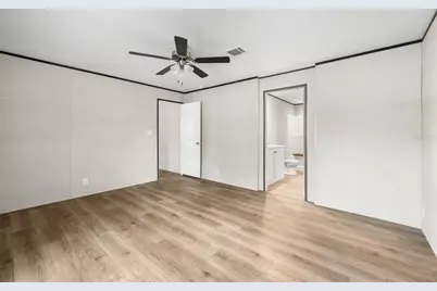 7591 NE 90th Avenue, Bronson, FL 32621 - Photo 11