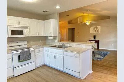 25322 NW 10th Avenue, Newberry, FL 32669 - Photo 5