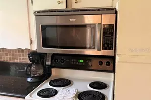 1118 NW 10th Ave, Gainesville, FL 32601 - Photo 7