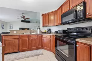 276 SW Holly Gln, Lake City, FL 32024 - Photo 11