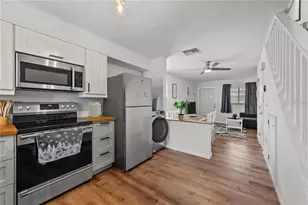 13433 Heald Ln, Fort Myers, FL 33908 - Photo 7