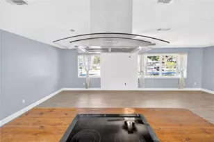 3321 NW 28th Pl, Gainesville, FL 32605 - Photo 13