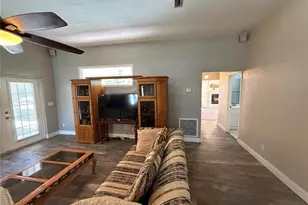 2039 SW State Road 26, Trenton, FL 32693 - Photo 19