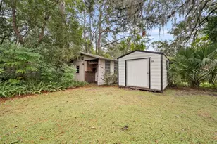 311 NW 8th St, Williston, FL 32696 - Photo 23