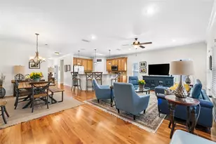 7638 SW 80th Dr, Gainesville, FL 32608 - Photo 5