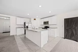 2131 NW 247th Dr, Newberry, FL 32669 - Photo 9