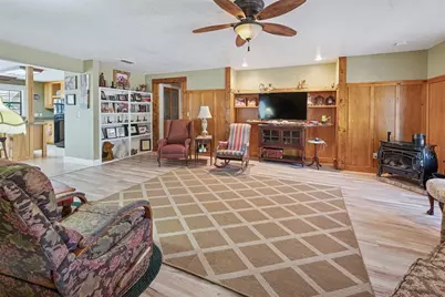 6247 NW 35th Street, Bell, FL 32619 - Photo 13