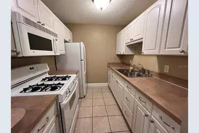 1700 SW 16th Court #L6, Gainesville, FL 32608 - Photo 5