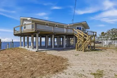 18 4th Street, Horseshoe Beach, FL 32648 - Photo 3