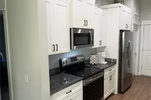 290 SW Fieldstone Ct, Lake City, FL 32024 - Photo 9