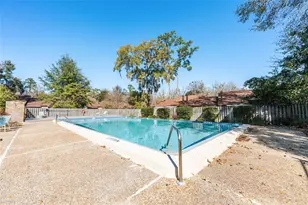 2740 NW 39th Dr, Gainesville, FL 32606 - Photo 49