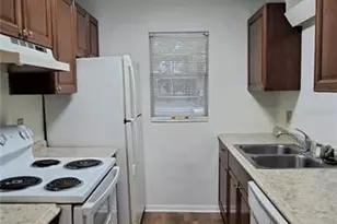 3925 SW 26th Terrace, Gainesville, FL 32608 - Photo 7