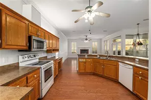 11827 NW 71st Terrace, Alachua, FL 32615 - Photo 17