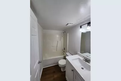 5823 SW 9 Place #H55, Gainesville, FL 32605 - Photo 11