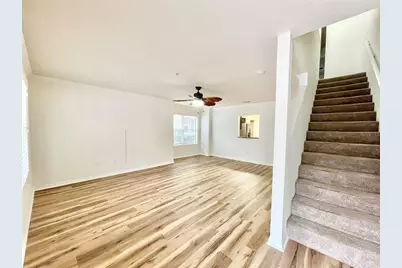 4687 SW 48th Drive #126, Gainesville, FL 32608 - Photo 3