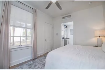 919 SW 6th Avenue, Gainesville, FL 32601 - Photo 17