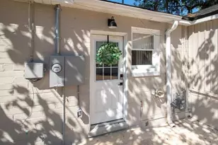 919 SW 6th Ave, Gainesville, FL 32601 - Photo 23