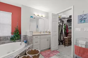 422 SW Magnolia Ln, Fort White, FL 32038 - Photo 33