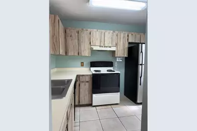 6264 SW 8th Place, Gainesville, FL 32607 - Photo 3
