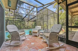 2074 NW 11th Rd, Gainesville, FL 32605 - Photo 15