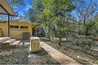 2074 NW 11th Road, Gainesville, FL 32605 - Photo 45