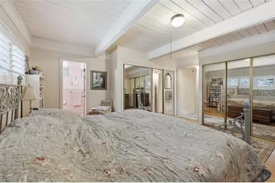 2074 NW 11th Road, Gainesville, FL 32605 - Photo 19