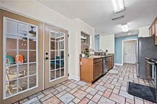 2440 NW 52nd Pl, Gainesville, FL 32605 - Photo 9