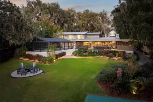 715 Seminole Ridge Rd, Melrose, FL 32666 - Photo 1